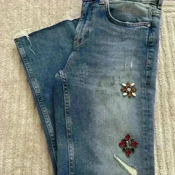 Zara  High Rise Denim Blue Sparkly Bead Rhinestones Jewellery Distressed Size 4 - Picture 8 of 8